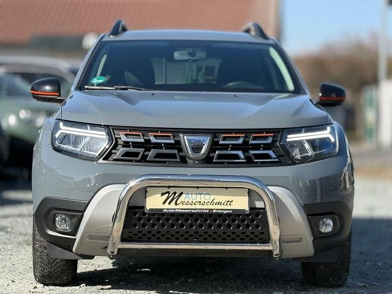 Gebraucht Dacia Duster Extreme 150 PS (110 kW) 2022 Grau SUV