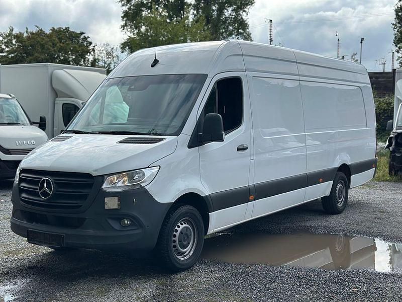 Weiß Gebraucht 2021 Mercedes Sprinter Van | 15.990 € (Guter Preis) - Bild 1/4