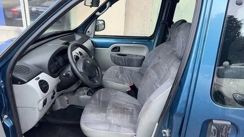 Gebraucht Renault Kangoo Expression 82 PS (60 kW) 2004 Blau Van / Kleinbus
