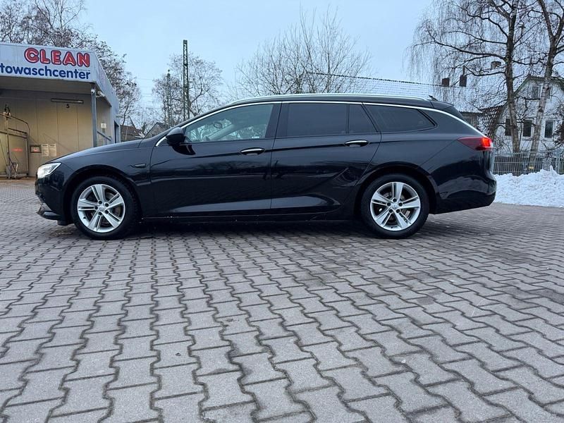 Gebraucht Opel Insignia Dynamic 136 PS (100 kW) 2018 Schwarz Kombi