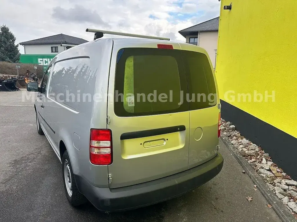 Usata VW Caddy 102 CV (75 kW) 2015 Argento Monovolume