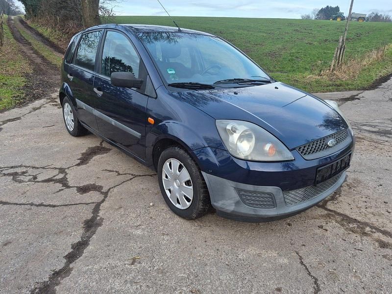 Gebraucht Ford Fiesta 60 PS (44 kW) 2005 Blau Kleinwagen