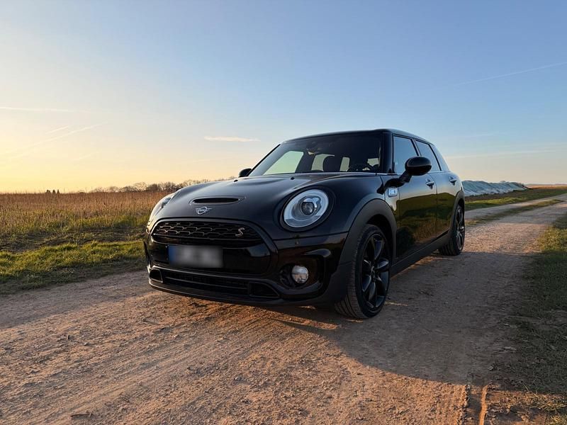 Używany Mini Cooper S 192 KM (141 kW) 2018 Czarny Hatchback