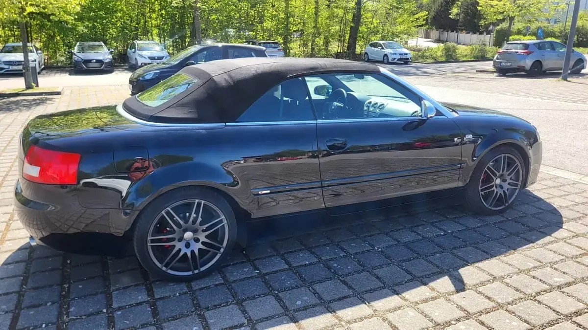 Gebraucht Audi A4 Cabriolet 163 PS (119 kW) 2004 Schwarz Cabrio