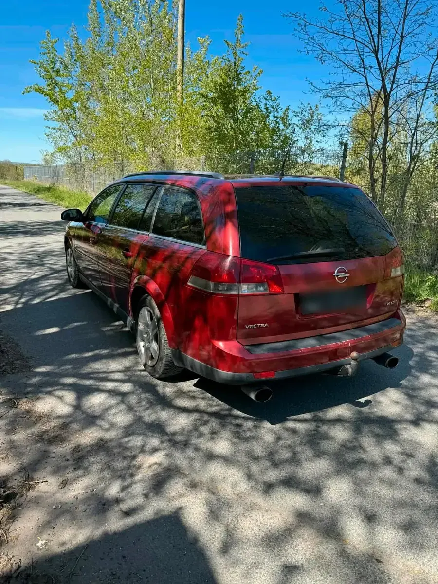 Gebraucht Opel Vectra 184 PS (135 kW) 2006 Rot Kombi