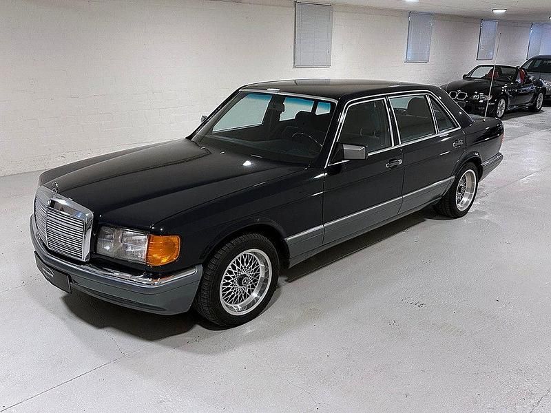 Gebraucht Mercedes 420 204 PS (150 kW) 1987 Blau Limousine