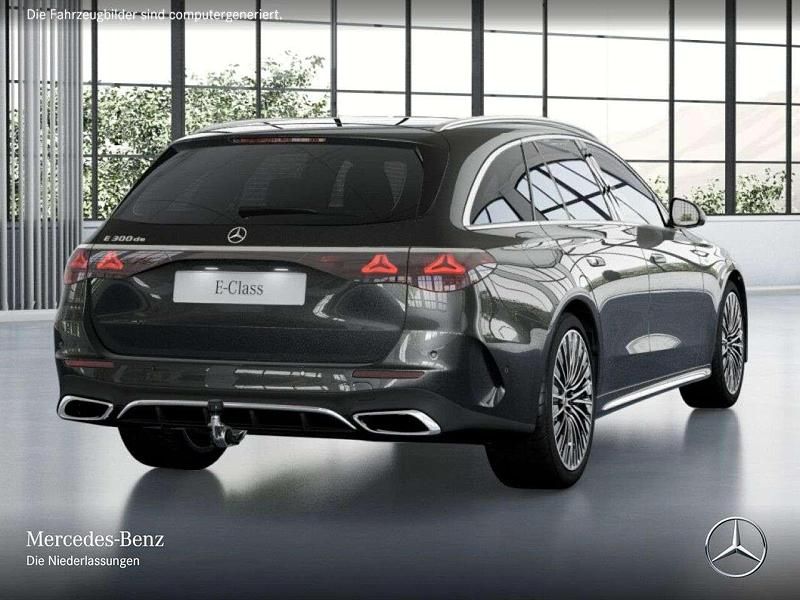 Gebraucht Mercedes E300 AMG 313 PS (230 kW) 2025 Obsidianschwarz Limousine