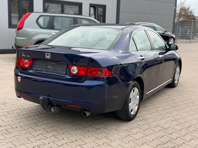Gebraucht Honda Accord 155 PS (114 kW) 2004 Blau Limousine