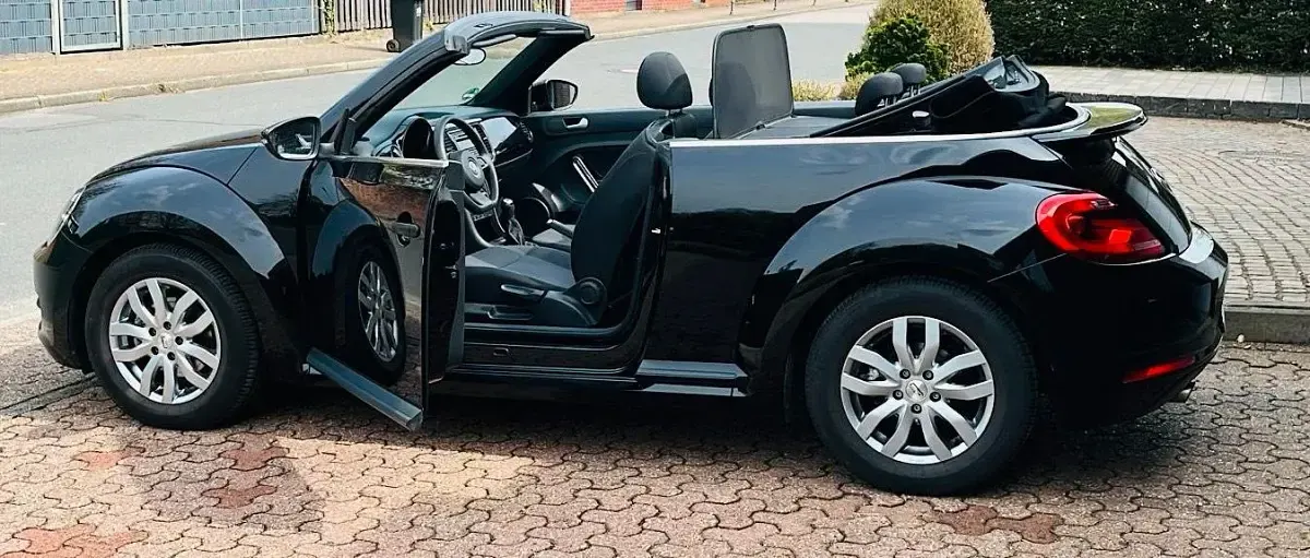 Gebraucht VW Beetle 110 PS (80 kW) 2015 Schwarz Kleinwagen