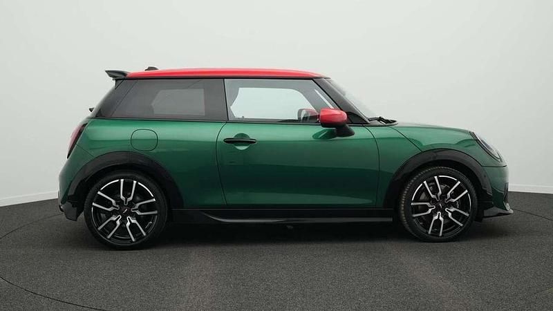 Gebraucht Mini John Cooper Works 204 PS (150 kW) 2024 Grün Kleinwagen