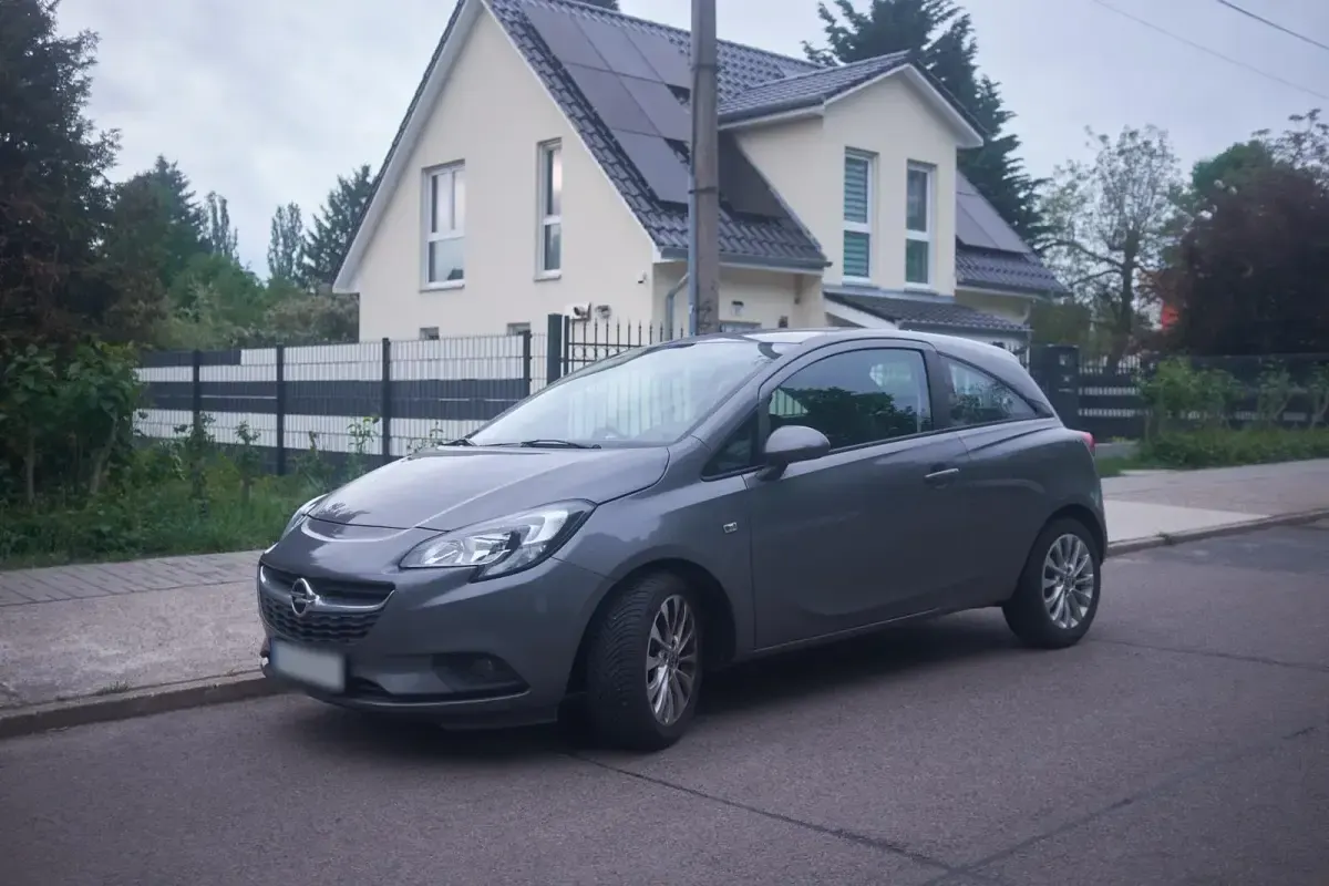Second-hand Opel Corsa 90 CP (66 kW) 2024 Gri Hatchback