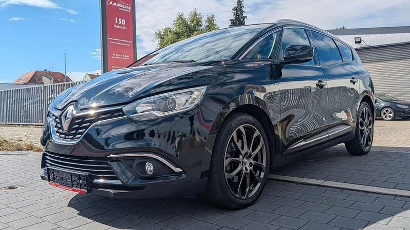 Schwarz Gebraucht 2017 Renault Scénic IV Intens Van / Kleinbus | 12.990 € (Fairer Preis) - Bild 1/4