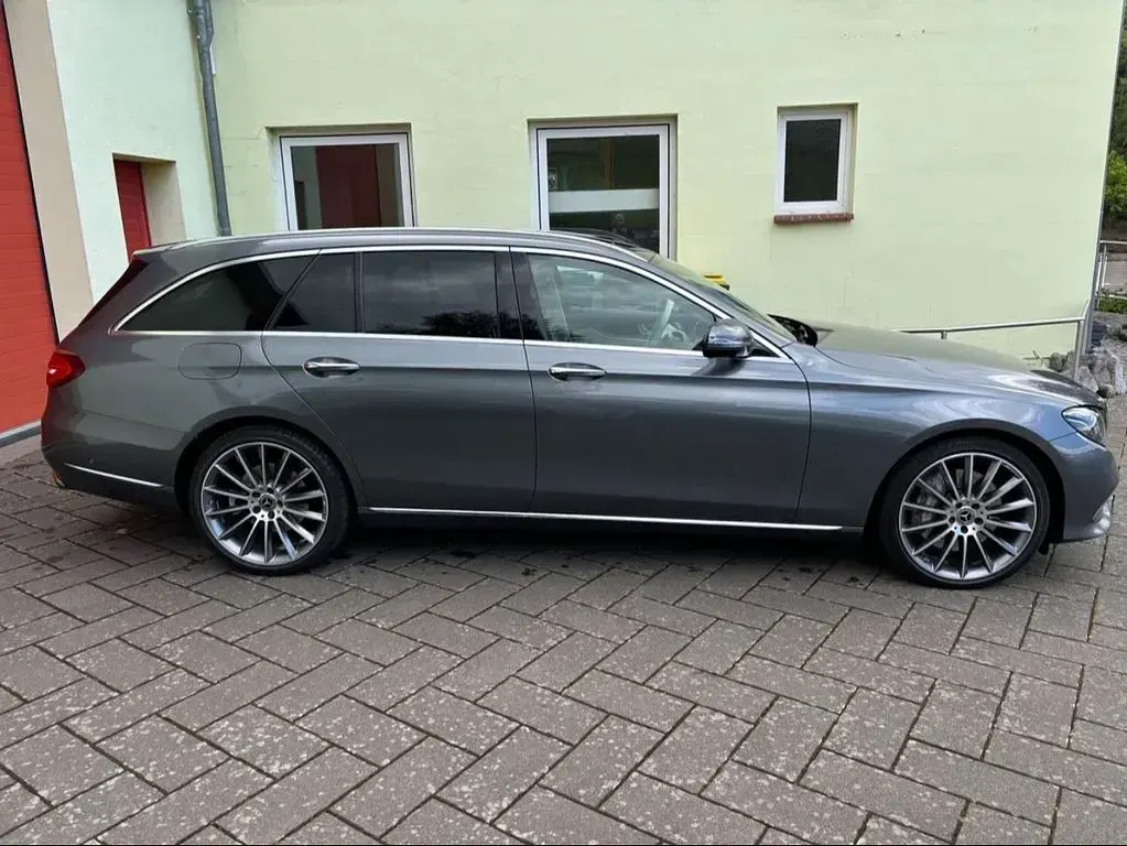 Brugt Mercedes E400 340 HK (250 kW) 2019 Grå Stationcar