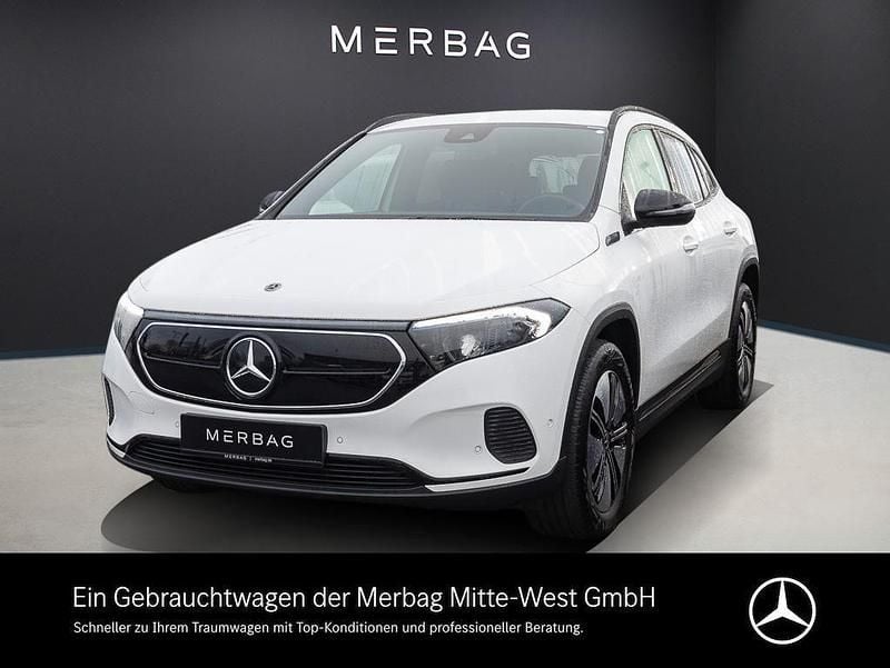 Gebraucht Mercedes EQA250 139 kW (190 PS) 2022 Unilack polarweiß SUV