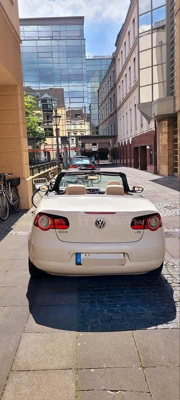 Gebraucht VW Eos 116 PS (85 kW) 2010 Weiß Cabrio