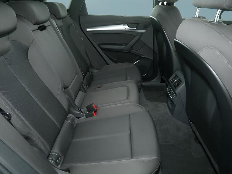 Usado Audi Q5 204 HP (150 kW) 2024 Preto SUV