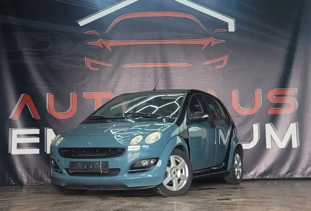 Usata Smart ForFour Basis 75 CV (55 kW) 2006 Nero Utilitaria