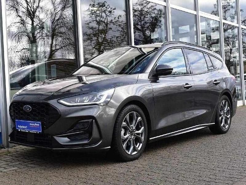 Gebraucht Ford Focus ST-Line 155 PS (114 kW) 2024 Rot