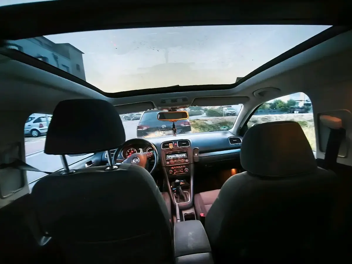 Gebraucht VW Golf VII 140 PS (102 kW) 2012 Schwarz Kombi