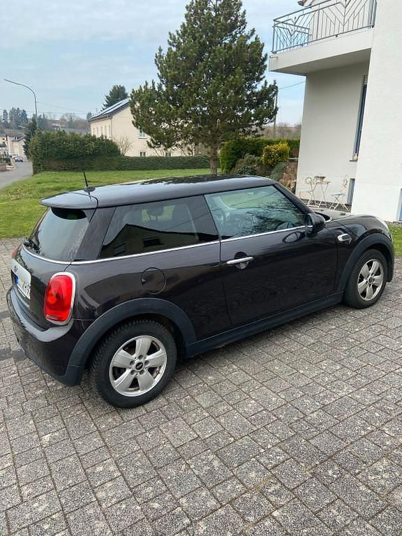 Gebraucht Mini Cooper D 116 PS (85 kW) 2015 Braun Kleinwagen