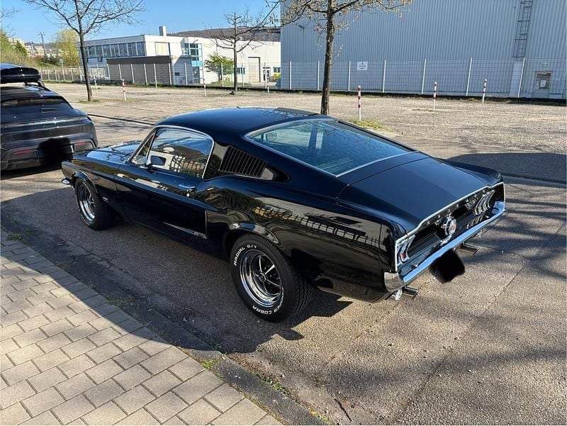 Schwarz Gebraucht 1968 Ford Mustang Fastback Coupé | 117.250 € - Bild 1/4