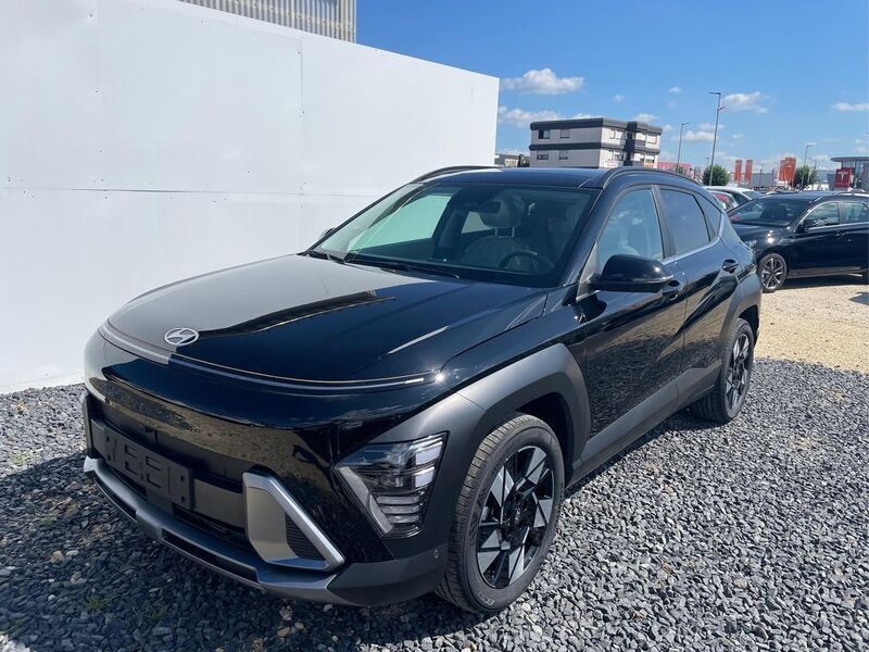 Abyss black pearl a2b Neu 2024 Hyundai Kona SUV | 27.390 € (Fairer Preis) - Bild 1/4