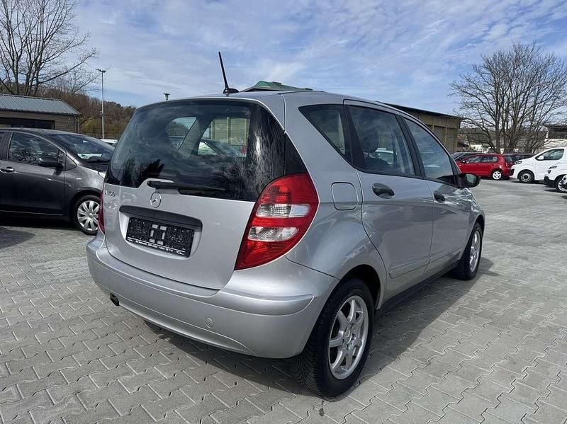 Gebraucht Mercedes A150 95 PS (69 kW) 2007 Polarsilber  metalliclack Kleinwagen