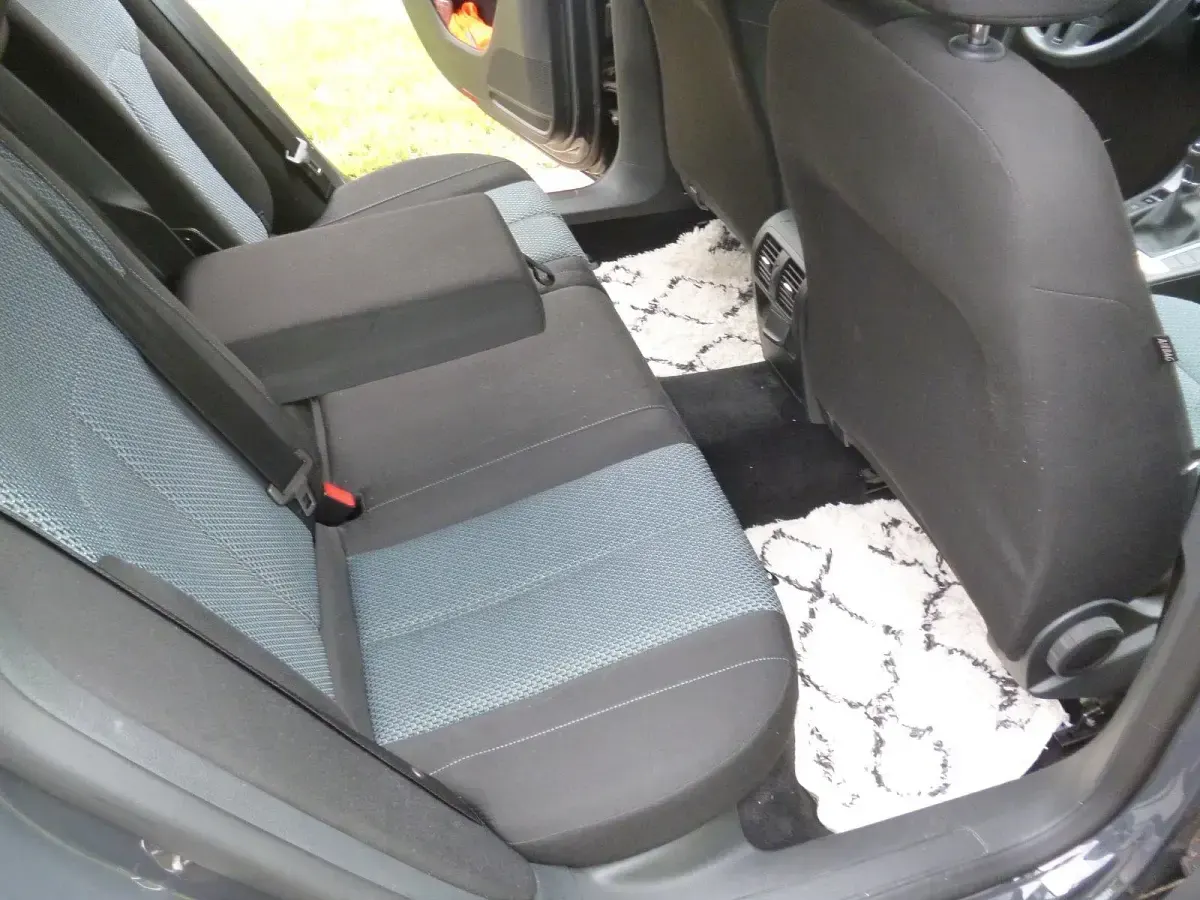 Gebraucht VW Passat 105 PS (77 kW) 2014 Grau Kombi