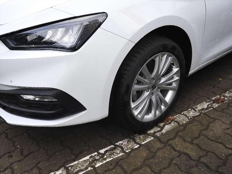 Neu Seat Leon 116 PS (85 kW) 2026 Glacial weiß Kombi