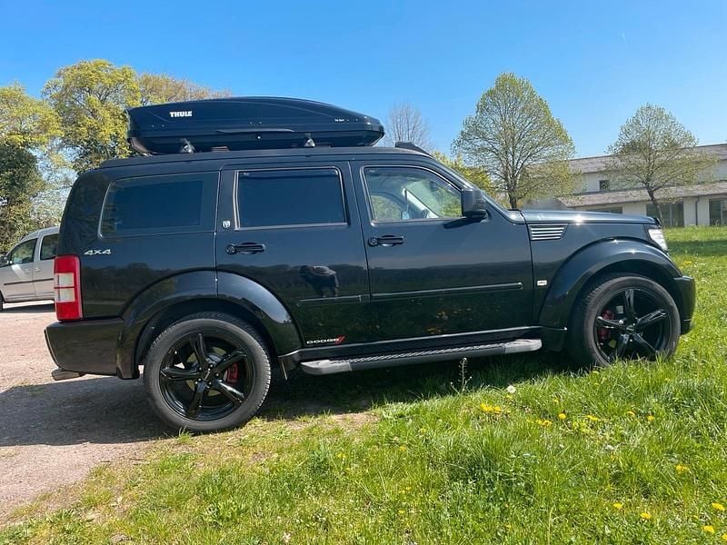 Second-hand Dodge Nitro 260 CP (191 kW) 2012 Negru SUV