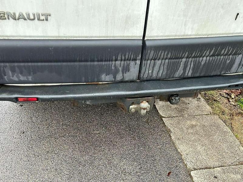 Gebraucht Renault Master 120 PS (88 kW) 2009 Gletscherweiss Van / Kleinbus