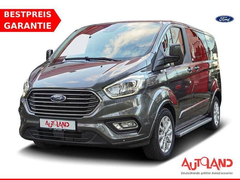 Gebraucht Ford Tourneo 131 PS (96 kW) 2021 Grau Van / Kleinbus