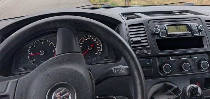 Gebraucht VW T5 140 PS (102 kW) 2010 Weiß Van