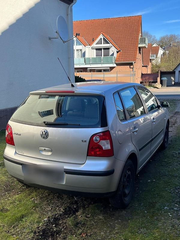 Usata VW Polo 63 CV (46 kW) 2005 Argento Utilitaria