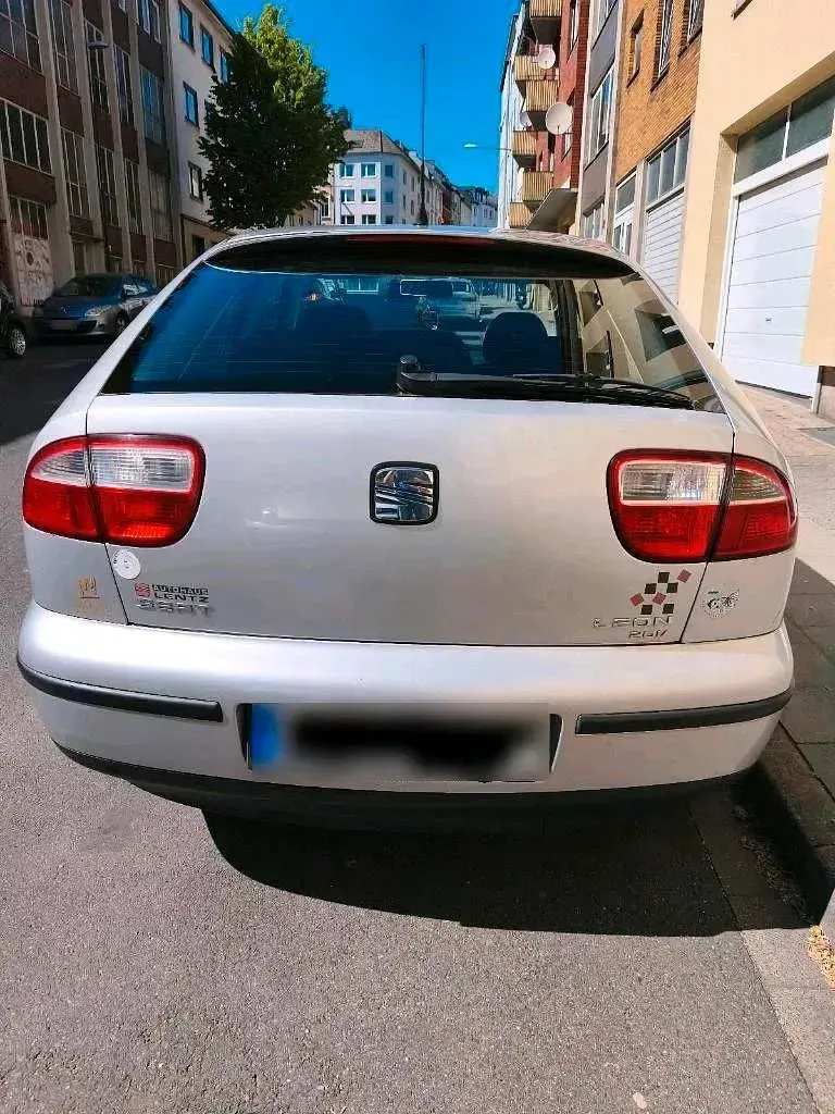 Gebraucht Seat Leon 125 PS (91 kW) 2000 Silber Kleinwagen