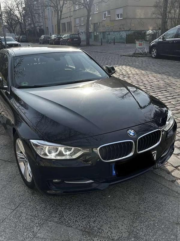 Gebraucht BMW 320 Efficient Dynamics 163 PS (119 kW) 2013 Limousine