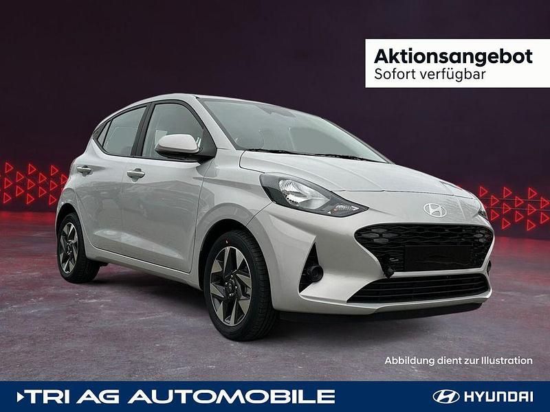 Grau Gebraucht 2024 Hyundai i10 Trend Kleinwagen | 16.240 € (Fairer Preis) - Bild 1/4