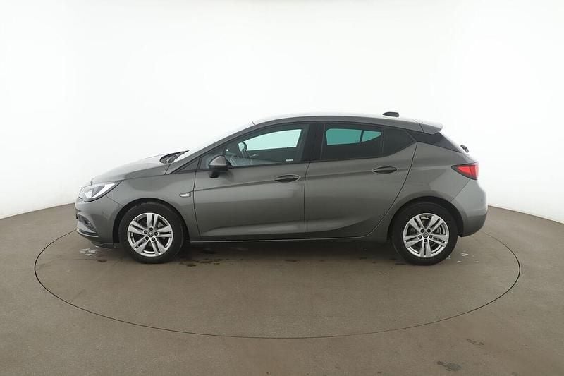 Gebraucht Opel Astra Active 125 PS (91 kW) 2017 Grau Limousine