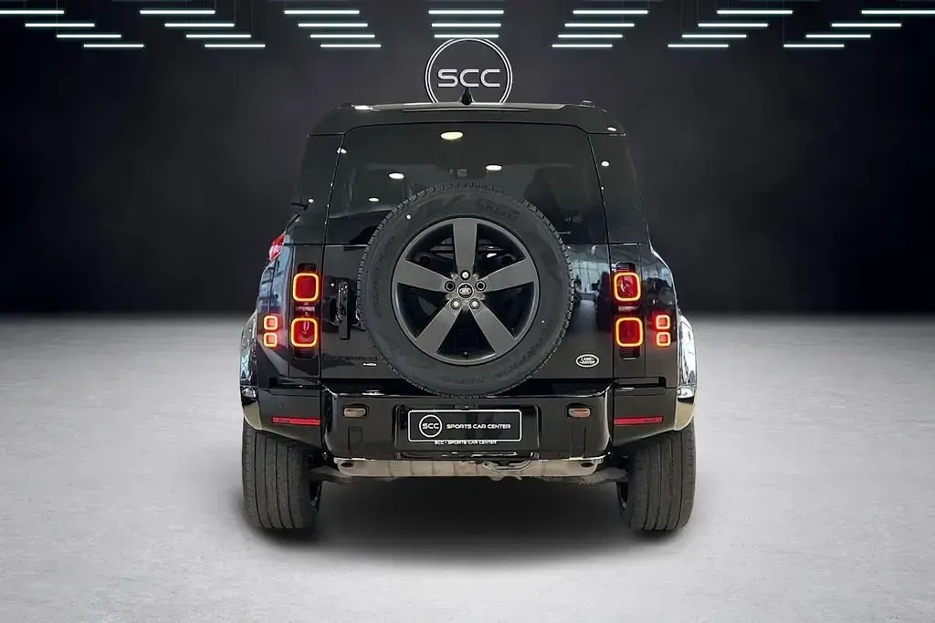 Gebraucht Land Rover Defender HSE Dynamic 400 PS (294 kW) 2023 Schwarz SUV