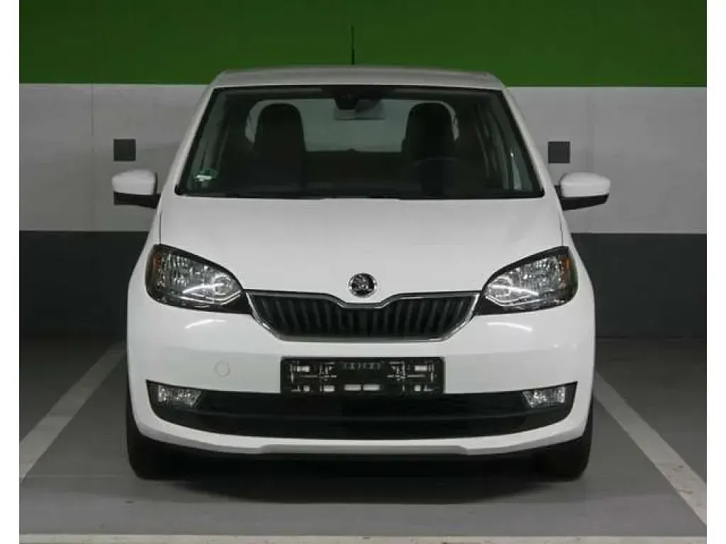 Gebraucht Skoda Citigo 60 PS (44 kW) 2018 Bila candy/candyweiss Kleinwagen