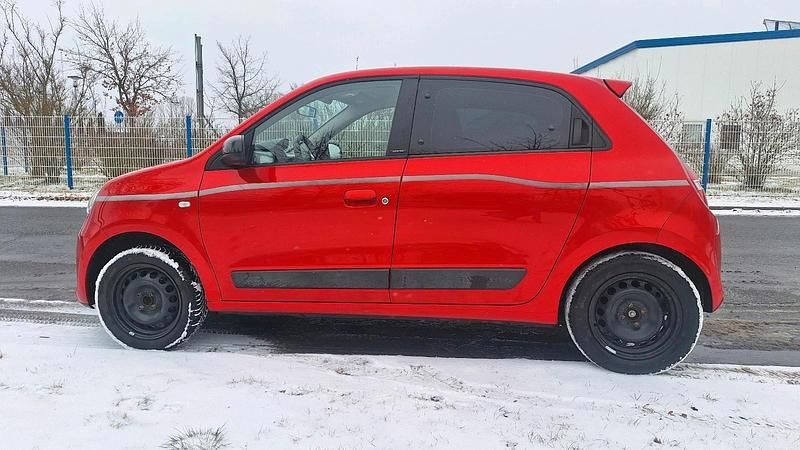 Gebraucht Renault Twingo 70 PS (51 kW) 2018 Rot Kleinwagen