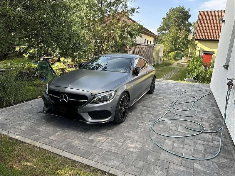Grau Gebraucht 2018 Mercedes C43 AMG AMG Coupé | 34.000 € (Guter Preis) - Bild 1/2
