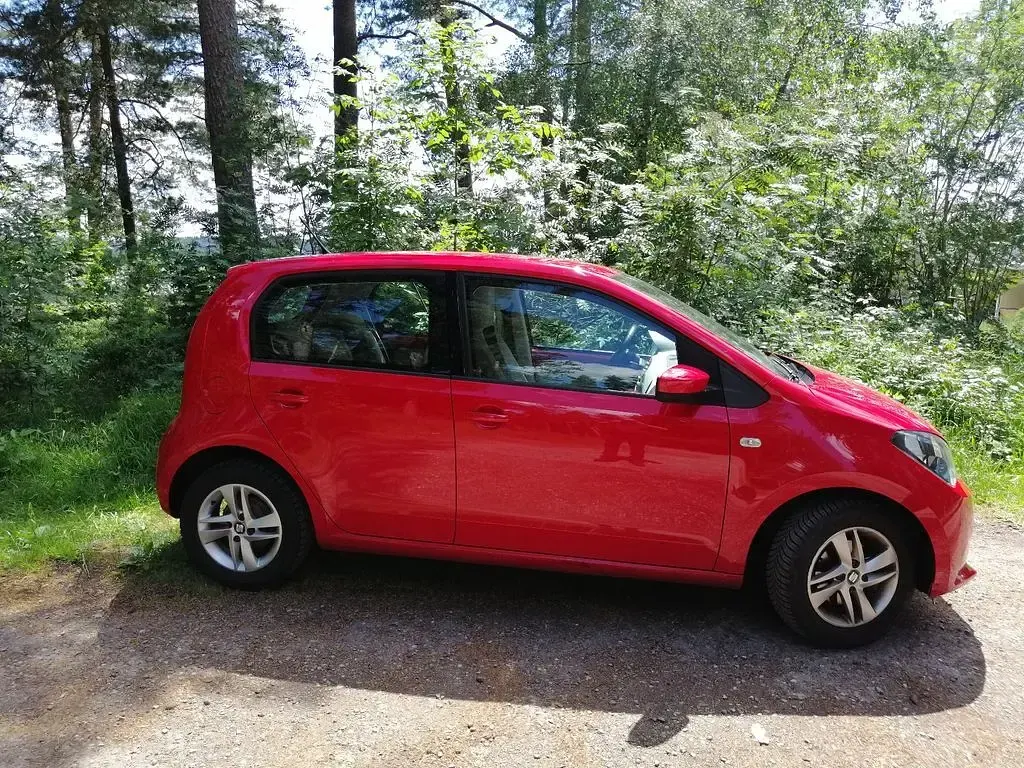 Gebraucht Seat Mii CONNECT 75 PS (55 kW) 2015 Rot Kleinwagen