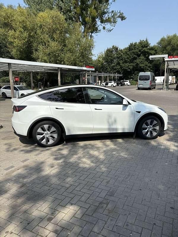 Gebraucht Tesla Model Y 378 kW (514 PS) 2022 SUV