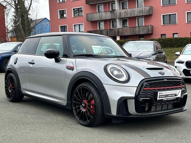 Gebraucht Mini John Cooper Works 231 PS (169 kW) 2024 Silber Kleinwagen