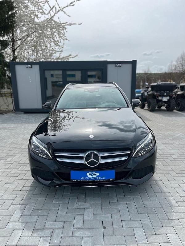 Gebraucht Mercedes C250 211 PS (155 kW) 2015 Schwarz Kombi