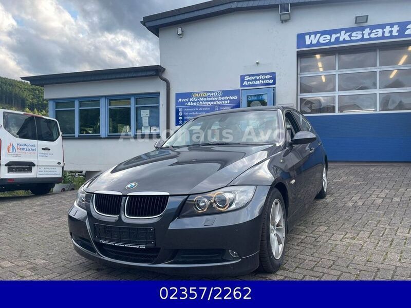 Grau Gebraucht 2008 BMW 320 Advantage Limousine | 3.199 € (Superpreis) - Bild 1/4