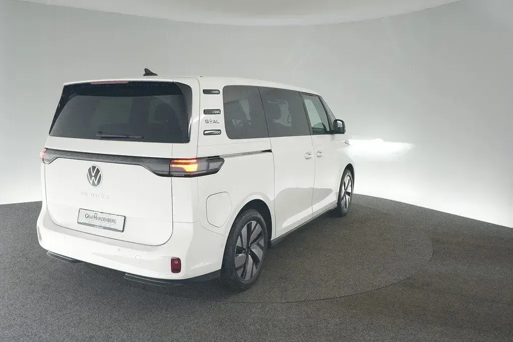 Gebraucht VW ID. Buzz Pro 210 kW (286 PS) 2025 Weiß Van / Kleinbus