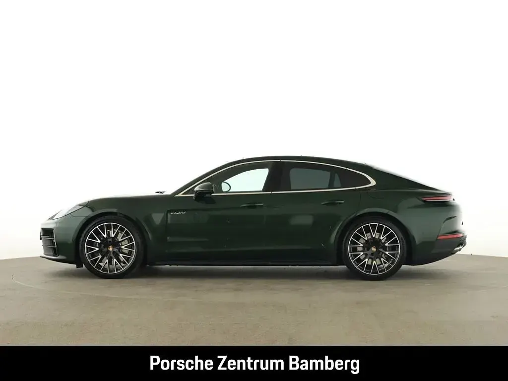Neu Porsche Panamera 4 E-Hybrid 470 PS (345 kW) 2026 Grün Kleinwagen