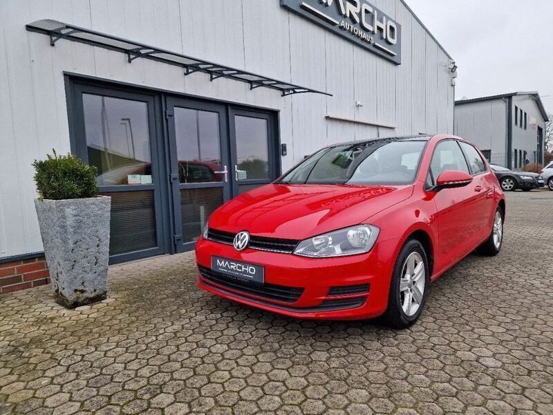 Gebraucht VW Golf VII Comfortline 122 PS (89 kW) 2013 Rot Kleinwagen